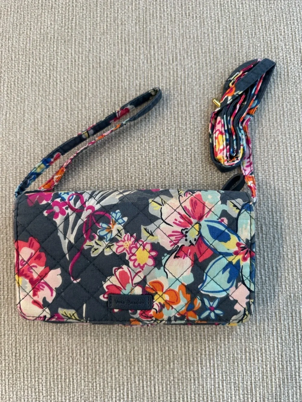 Vera Bradley Navy Floral Quilted Crossbody Wallet - Picture 1 of 7